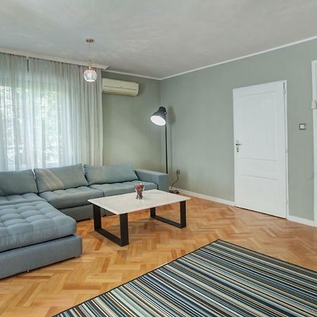 Spacious Flat Close To The American Embassy Sofia Exterior photo